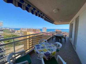 Apartamento con inmejorables vistas al mar ideal para familias